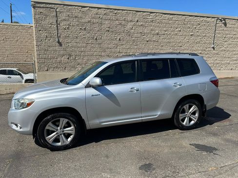Used 2008 Toyota Highlander Sport AWD/4WD image 8