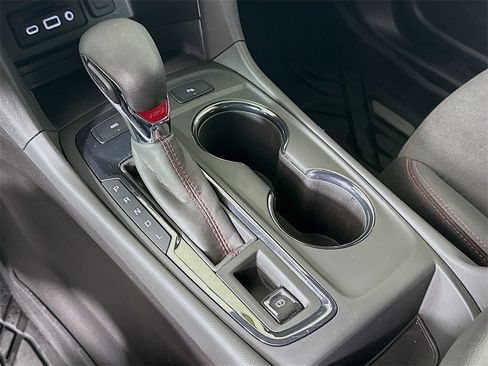 Used 2023 Chevrolet Equinox RS image 19