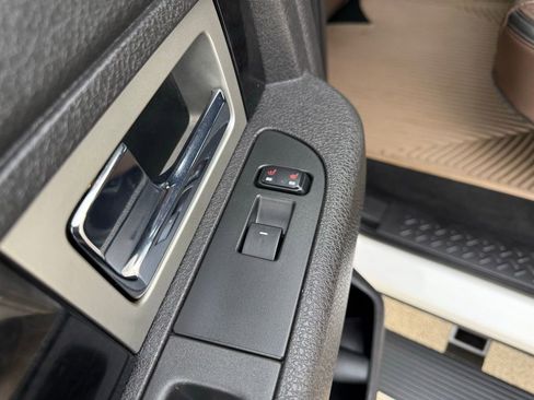 Used 2012 Ford F150 Platinum image 14