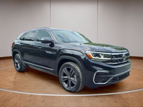 Used 2022 Volkswagen Atlas Cross Sport SEL R-Line AWD/4WD image 1