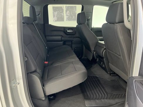 Used 2022 Chevrolet Silverado 1500 Custom RWD image 24