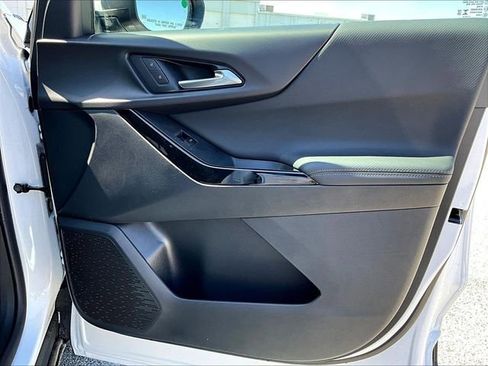 New 2026 Chevrolet Equinox LT image 29