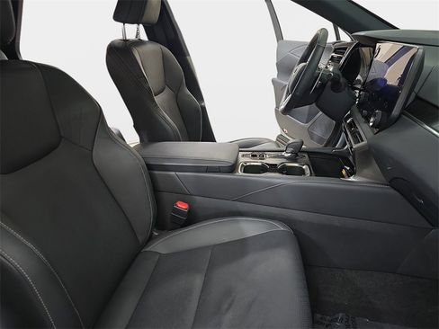 Certified 2023 Lexus RX 350 w/ Cold Area Package image 10
