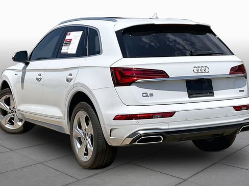 Used 2023 Audi Q5 2.0T Premium Plus w/ Premium Plus Package AWD/4WD image 12