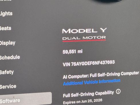 Used 2022 Tesla Model Y Performance AWD/4WD image 25