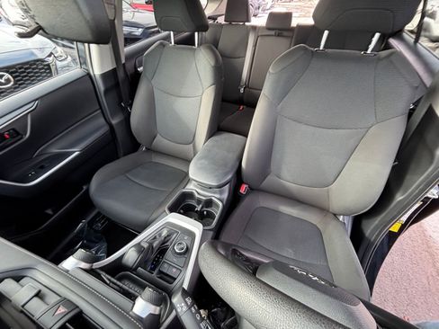 Used 2025 Toyota RAV4 LE image 35