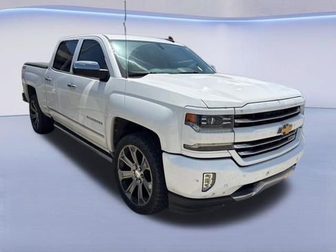 Used 2018 Chevrolet Silverado 1500 LTZ Z71 w/ LTZ Plus Package image 4