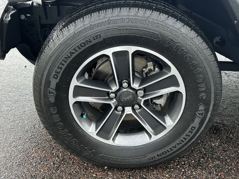 Certified 2023 Jeep Wrangler Sahara w/ LED Lighting Group image 8