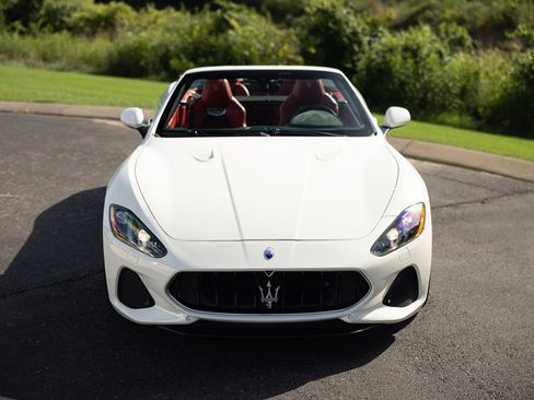 Used 2019 Maserati GranTurismo MC RWD image 11