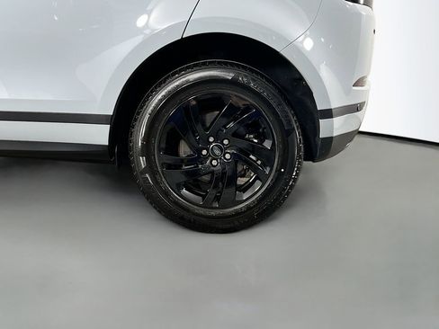 Used 2026 Land Rover Range Rover Evoque S AWD/4WD image 33