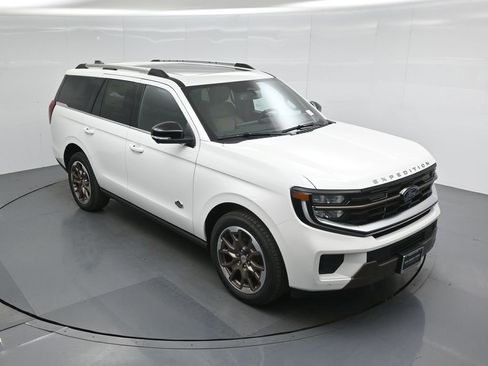 New 2026 Ford Expedition King Ranch AWD/4WD image 35