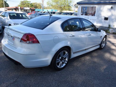 Used 2008 Pontiac G8 RWD image 6