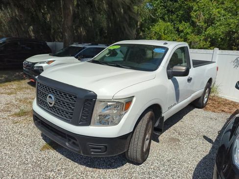 Used 2019 Nissan Titan S w/ S Utility Package RWD image 2