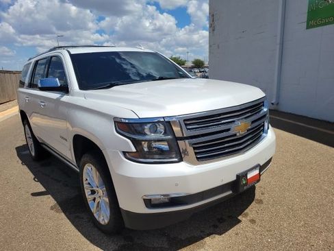 Used 2019 Chevrolet Tahoe Premier w/ Premier Plus Edition RWD image 4