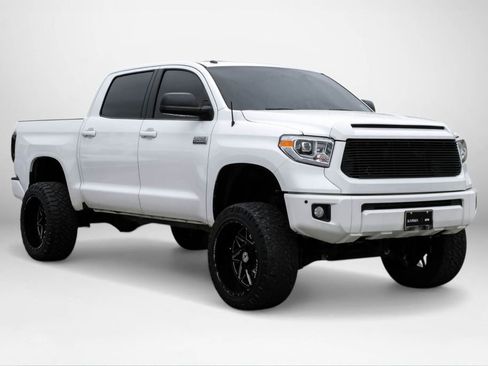 Used 2016 Toyota Tundra Platinum image 4