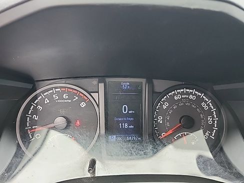 Used 2020 Toyota Tacoma SR image 5