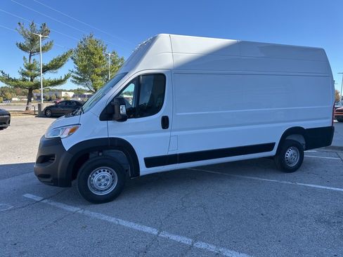 New 2026 RAM ProMaster 3500 w/ Power Group image 17