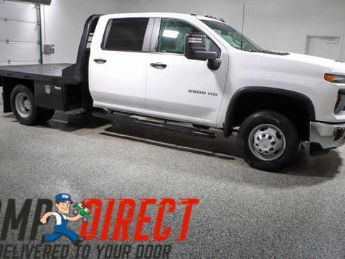 Used 2025 Chevrolet Silverado 3500 W/T w/ WT Convenience Package AWD/4WD image 6
