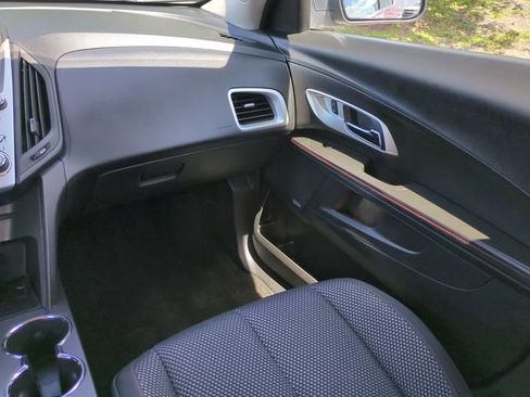 Used 2015 Chevrolet Equinox LT FWD image 18