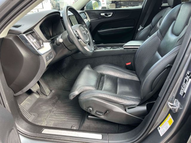 Used 2021 Volvo XC60 T5 Inscription w/ Protection Package Premier AWD/4WD image 29