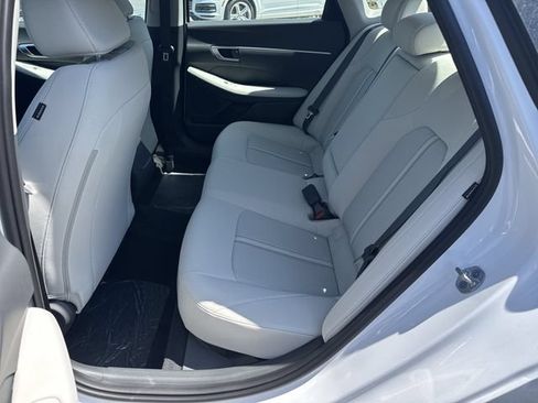 New 2026 Hyundai Sonata SEL FWD image 22