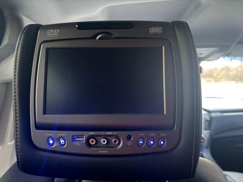 Used 2015 GMC Yukon XL SLT image 14