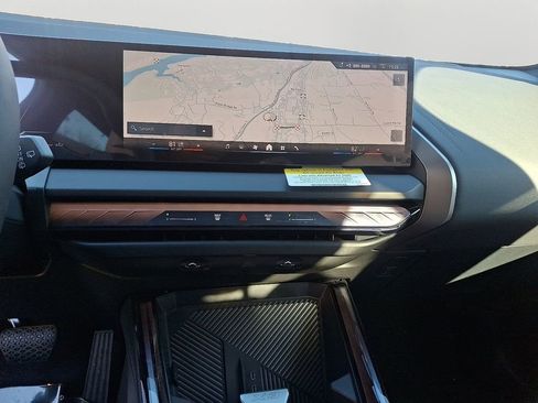 New 2026 BMW X3 xDrive30 w/ Premium Package image 9