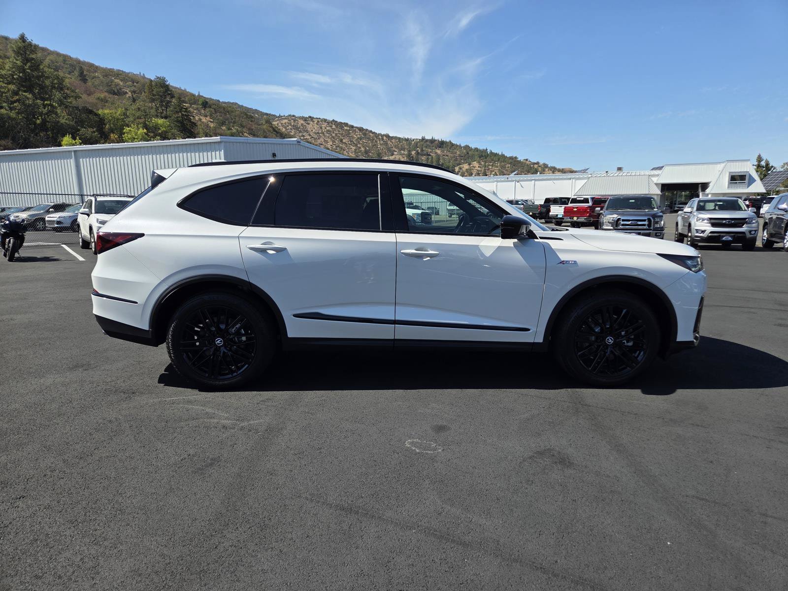 New 2026 Acura MDX A-Spec w/ Advance Package AWD/4WD image 4