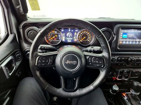 Used 2019 Jeep Wrangler Unlimited Sport AWD/4WD image 24