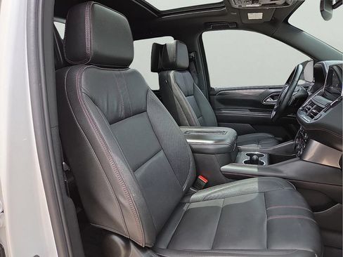 Used 2024 Chevrolet Tahoe RST w/ Luxury Package RWD image 9