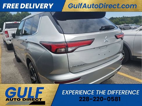 Used 2024 Mitsubishi Outlander SE AWD/4WD image 4