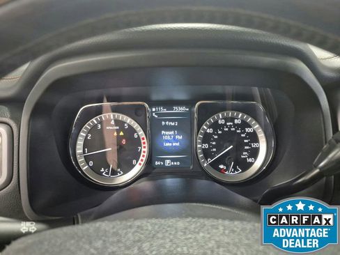 Used 2017 Nissan Titan Platinum Reserve image 20