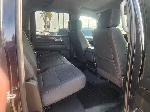 Used 2024 Chevrolet Silverado 2500 LT AWD/4WD image 13