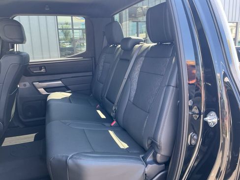 Used 2025 Toyota Tundra SR5 w/ SR5 Premium Package AWD/4WD image 19