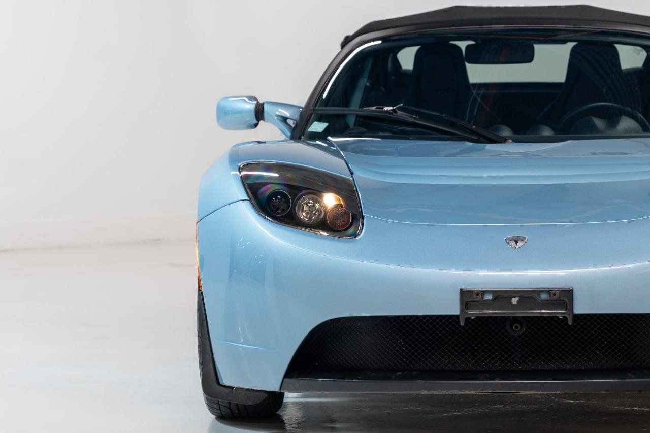 Used 2008 Tesla Roadster RWD image 8