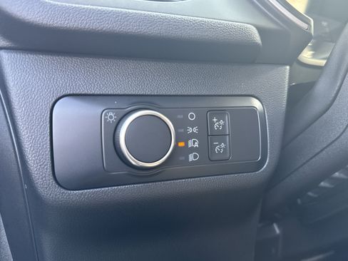 Used 2022 Ford Escape SE FWD image 46