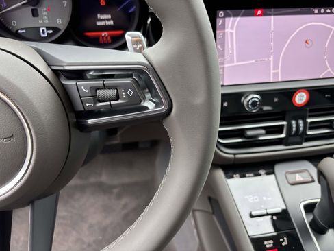 New 2026 Porsche Macan S image 29