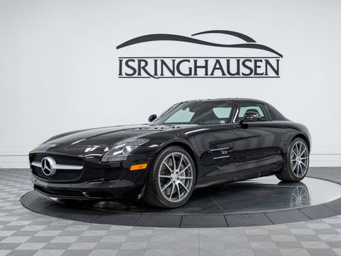Used 2011 Mercedes-Benz SLS AMG Coupe image 1