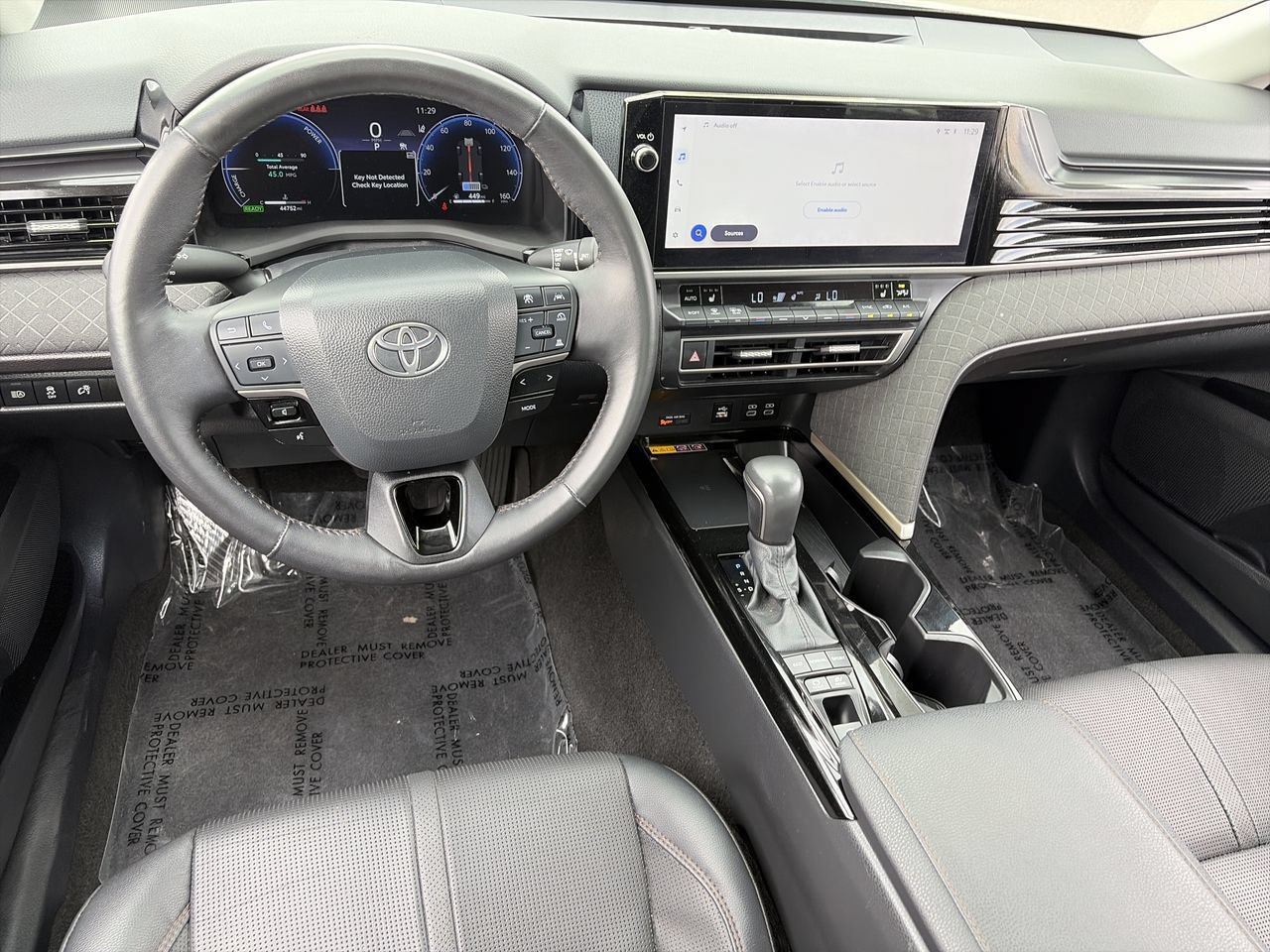 Used 2025 Toyota Camry XLE FWD image 20