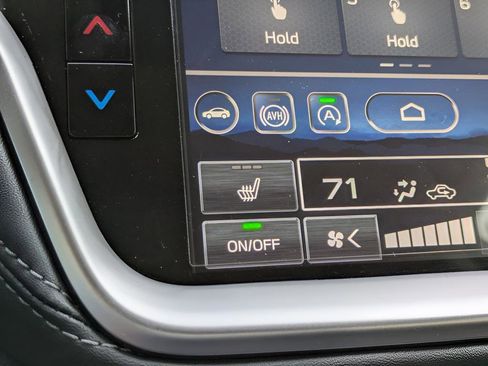 Certified 2025 Subaru Outback Premium AWD/4WD image 21