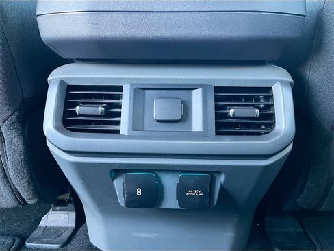 Used 2022 Ford F150 XLT w/ Equipment Group 302A High image 25