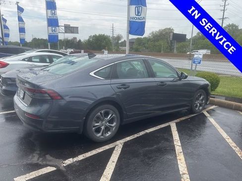 Certified 2023 Honda Accord EX image 11