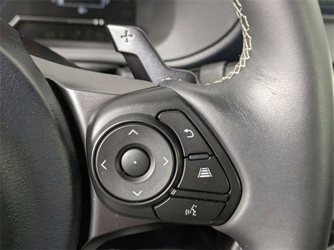 Used 2025 Toyota GR86 Premium image 15