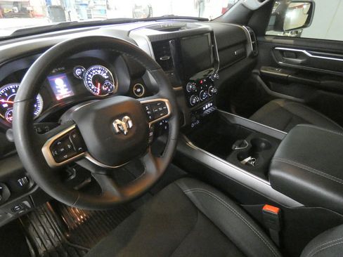 Used 2025 RAM 1500 Big Horn AWD/4WD image 10