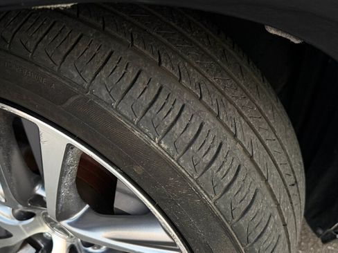Used 2018 Lexus IS 300 RWD image 8