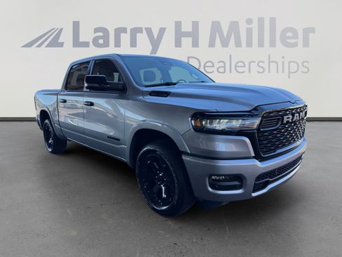 Used 2025 RAM 1500 Big Horn RWD image 7