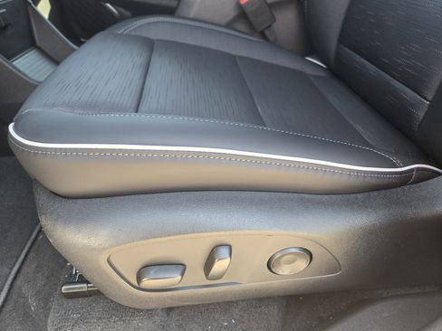 New 2026 Buick Enclave Sport Touring w/ Power Package image 17