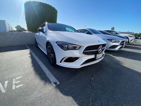 Used 2022 Mercedes-Benz CLA 250 image 3