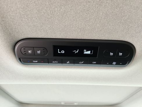 Certified 2026 Hyundai Palisade Limited AWD/4WD image 25
