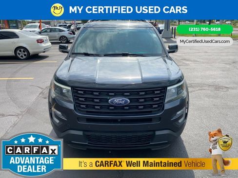 Used 2017 Ford Explorer Sport w/ Equipment Group 401A AWD/4WD image 2